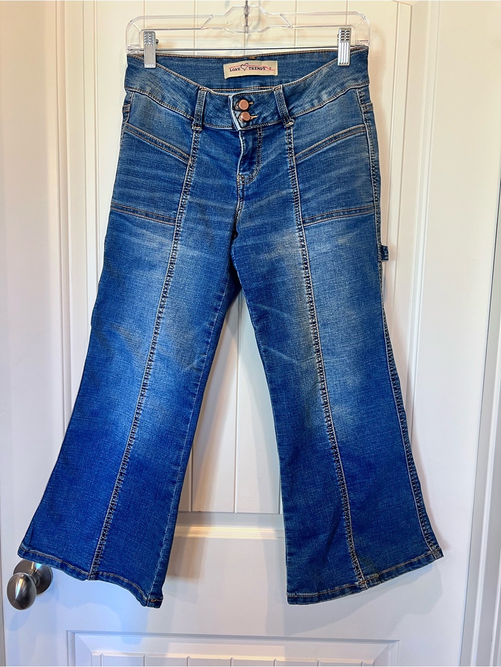 Love Trends low to mid-rise flare carpenter cropped jeans Sz 5